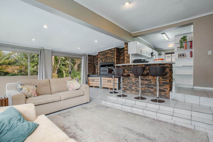 4 Bedroom Property for Sale in Paarl North Western Cape